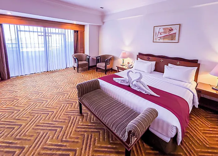 Planet Holiday Hotel & Residence