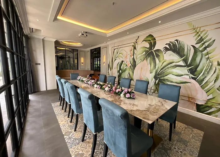 Grand Eska Hotel & Suites Batam